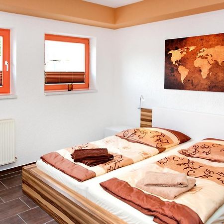 Ferienwohnung Familie Leinweber Варен Екстериор снимка